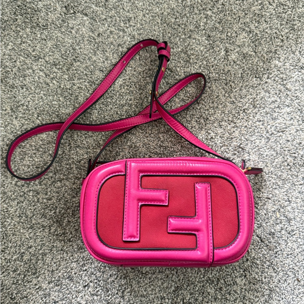 Fendi Pink Crossbody Bag with Modern Minimalist Design